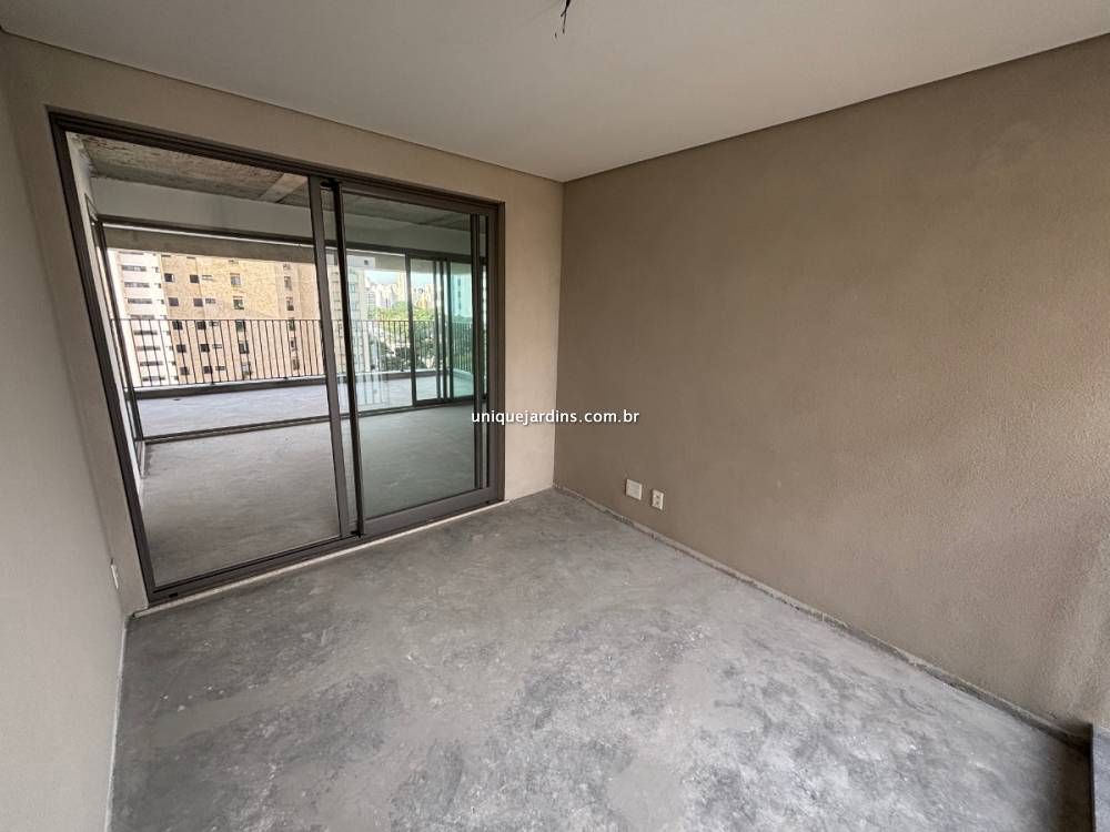 Apartamento à venda na Avenida MoemaMoema - apartamento-moema-sao-paulo-102530-13.jpg