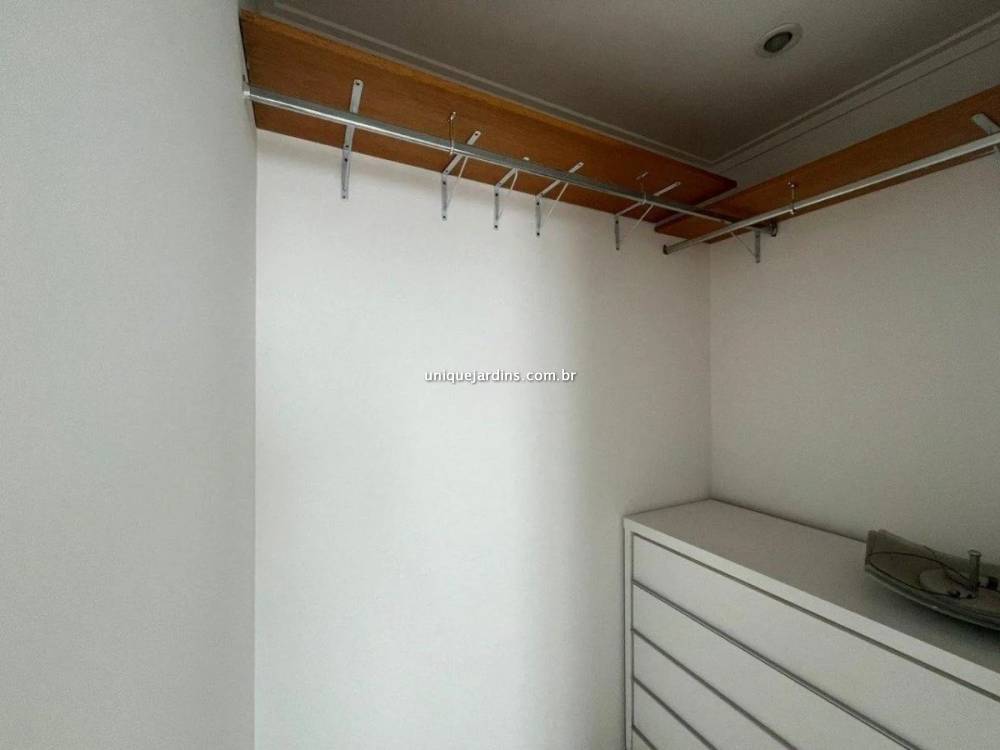 Apartamento para alugar na Rua Manuel GuedesItaim Bibi - 999-apartamento-itaim-bibi-sao-paulo-082903-2.jpg