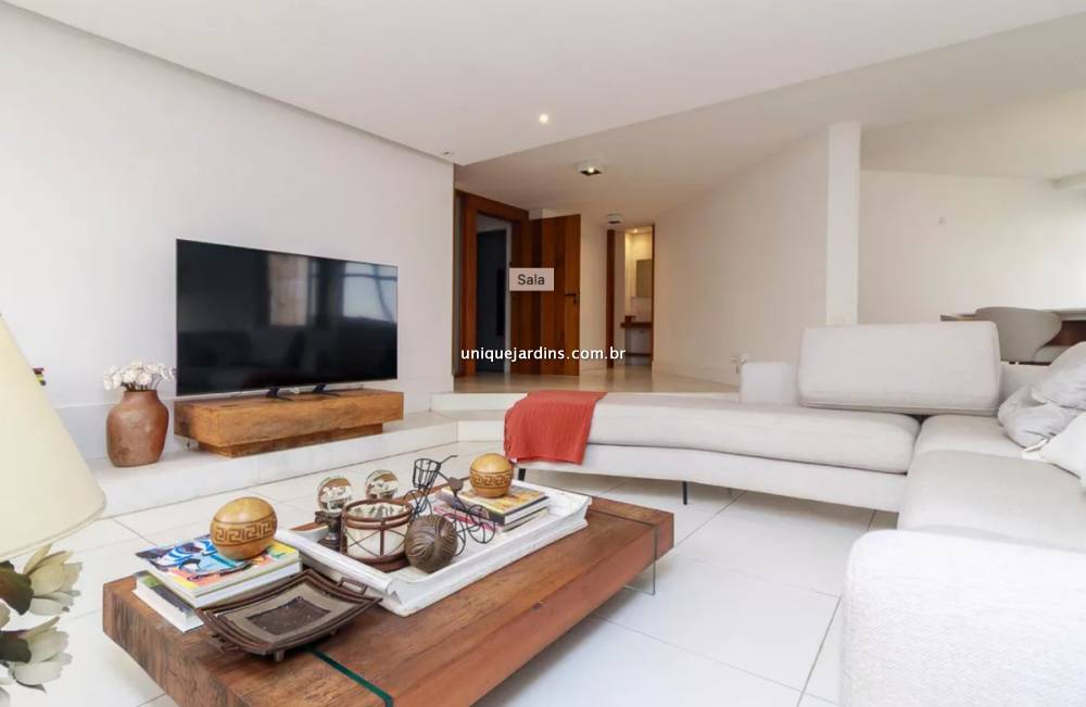 Apartamento à venda na Rua Volta RedondaCampo Belo - apartamento-campo-belo-sao-paulo-100302-2.jpg