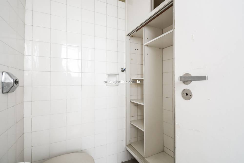Apartamento à venda na Rua ViradouroItaim Bibi - 999-apartamento-itaim-bibi-sao-paulo-085356-3.jpg