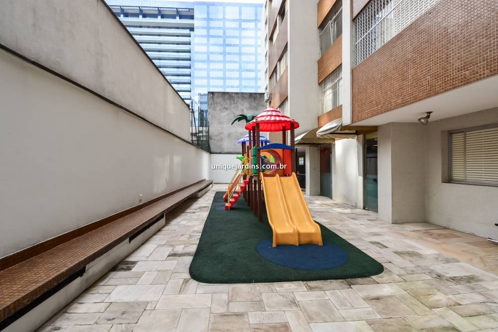 Apartamento à venda na Rua ViradouroItaim Bibi - 999-apartamento-itaim-bibi-sao-paulo-085420-2.jpg
