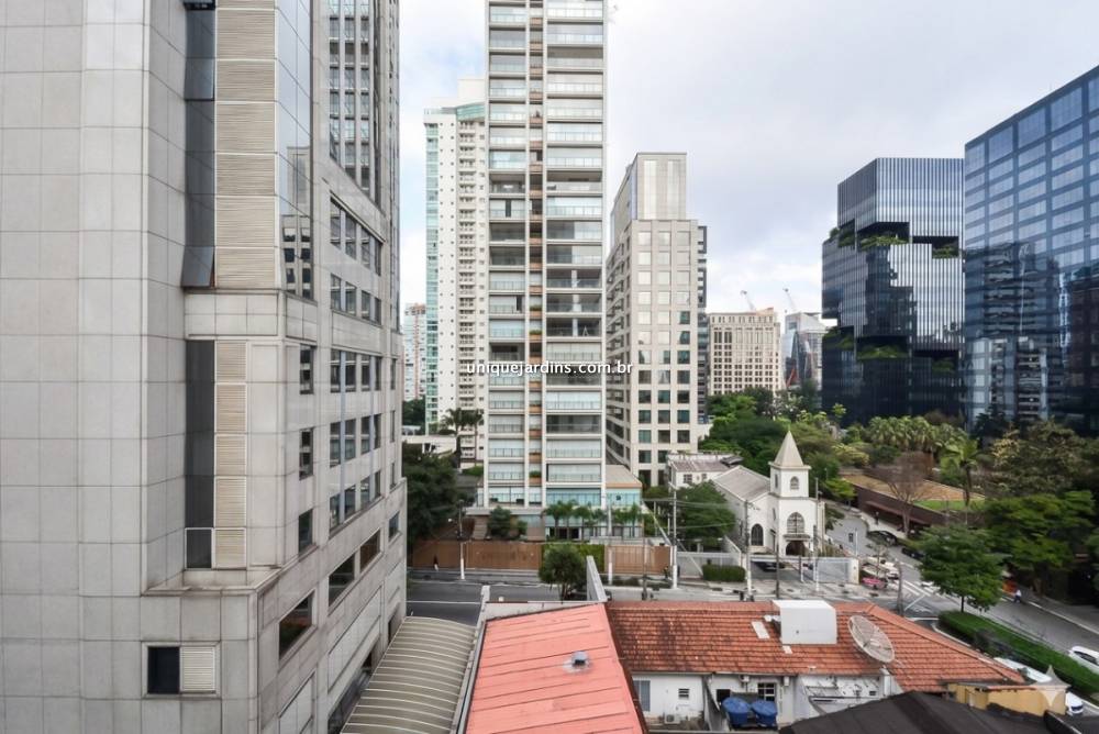 Apartamento à venda na Rua ViradouroItaim Bibi - apartamento-itaim-bibi-sao-paulo-085345-7.jpg