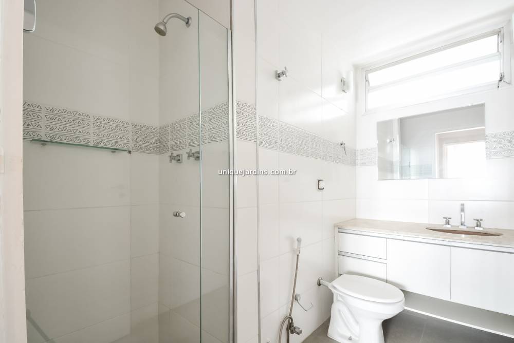 Apartamento à venda na Rua ViradouroItaim Bibi - apartamento-itaim-bibi-sao-paulo-085345-9.jpg