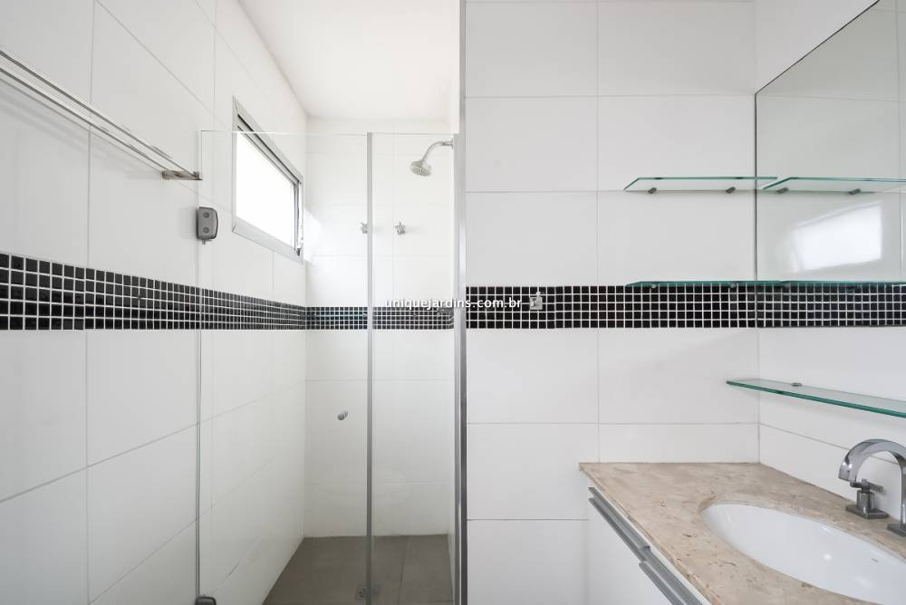 Apartamento à venda na Rua ViradouroItaim Bibi - apartamento-itaim-bibi-sao-paulo-085346-14.jpg