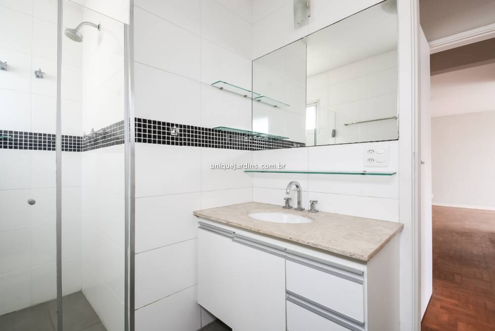 Apartamento à venda na Rua ViradouroItaim Bibi - apartamento-itaim-bibi-sao-paulo-085346-15.jpg