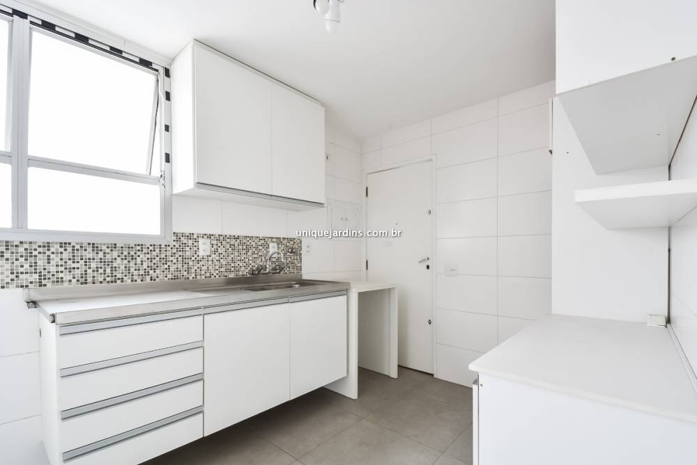 Apartamento à venda na Rua ViradouroItaim Bibi - apartamento-itaim-bibi-sao-paulo-085347-18.jpg