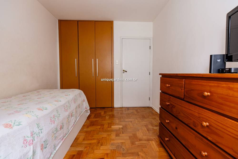 Apartamento à venda na Rua TabapuãItaim Bibi - 999-apartamento-itaim-bibi-sao-paulo-092436-2.jpg