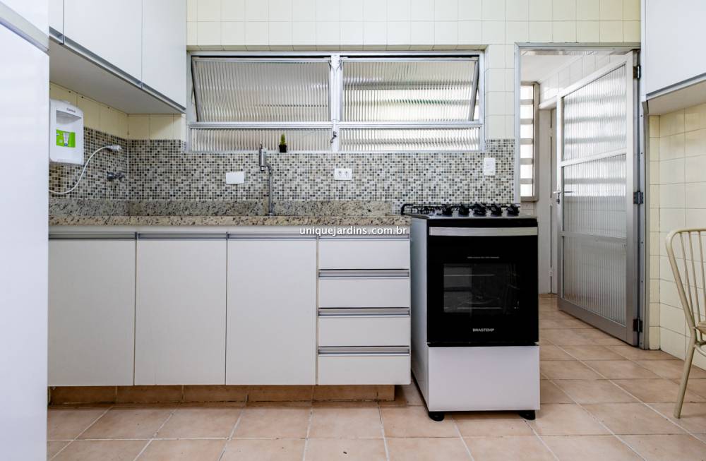 Apartamento à venda na Rua TabapuãItaim Bibi - 999-apartamento-itaim-bibi-sao-paulo-092437-4.jpg