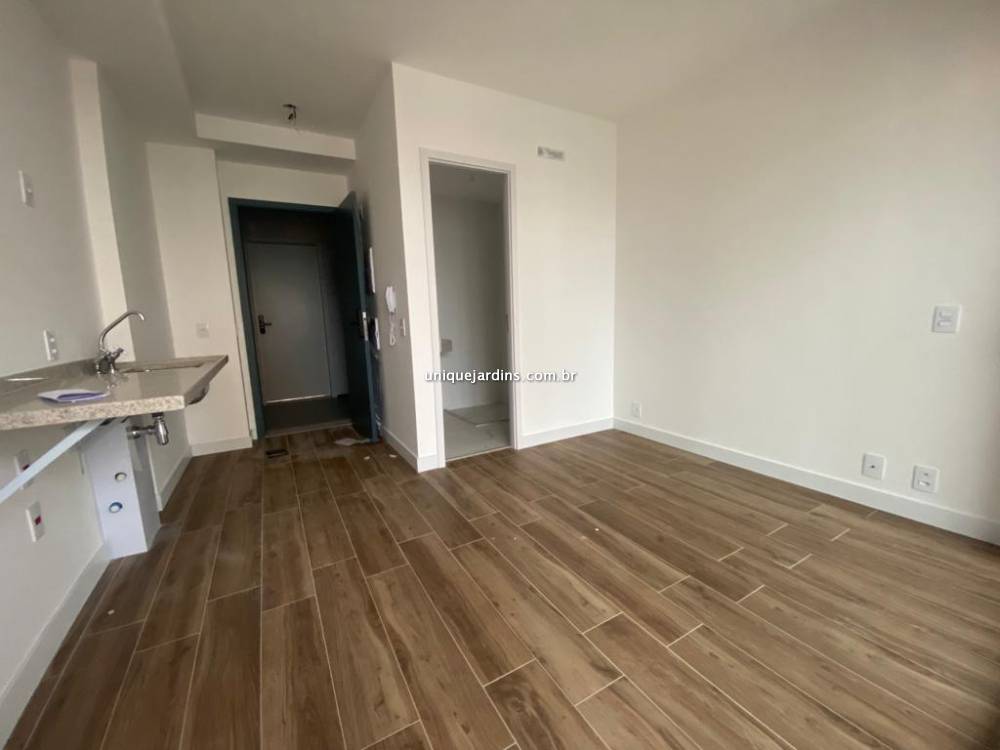 Apartamento à venda na Rua Alves GuimarãesPinheiros - 999-apartamento-pinheiros-sao-paulo-095300-1.jpg