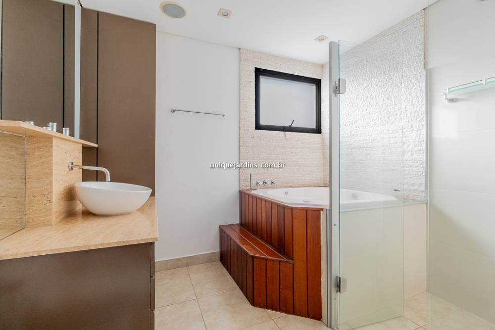 Apartamento à venda na Rua Francisco LeitãoPinheiros - 999-apartamento-pinheiros-sao-paulo-142333-5.jpg