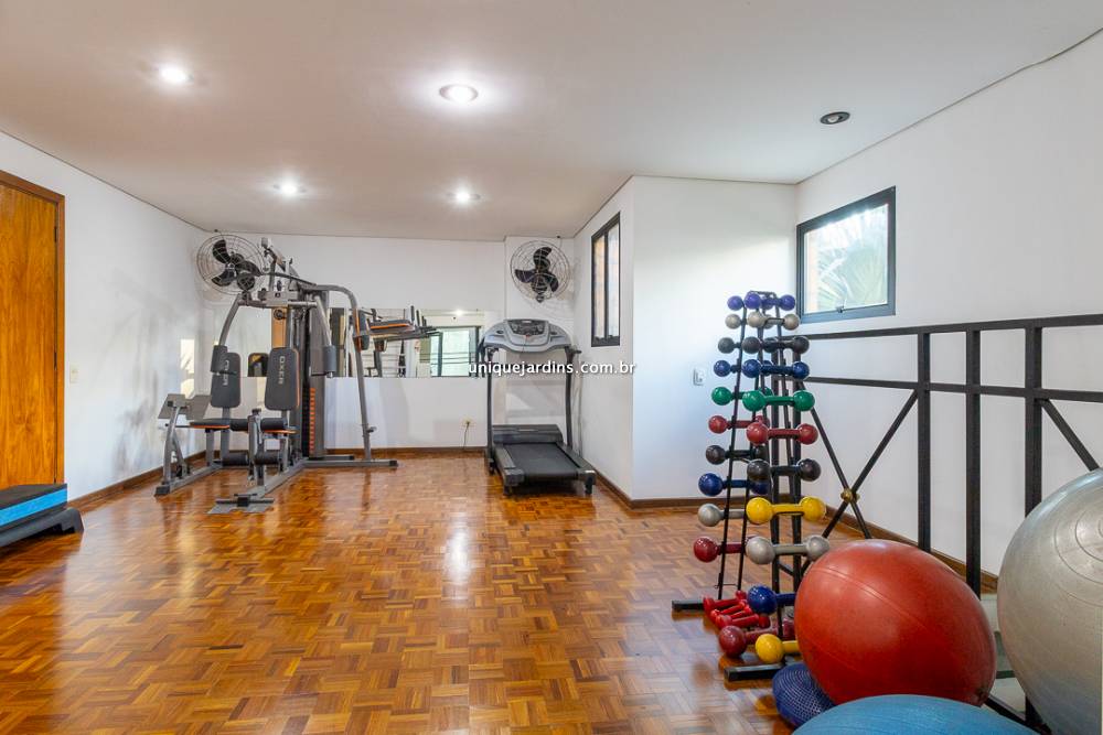 Apartamento à venda na Rua Francisco LeitãoPinheiros - 999-apartamento-pinheiros-sao-paulo-142355-1.jpg