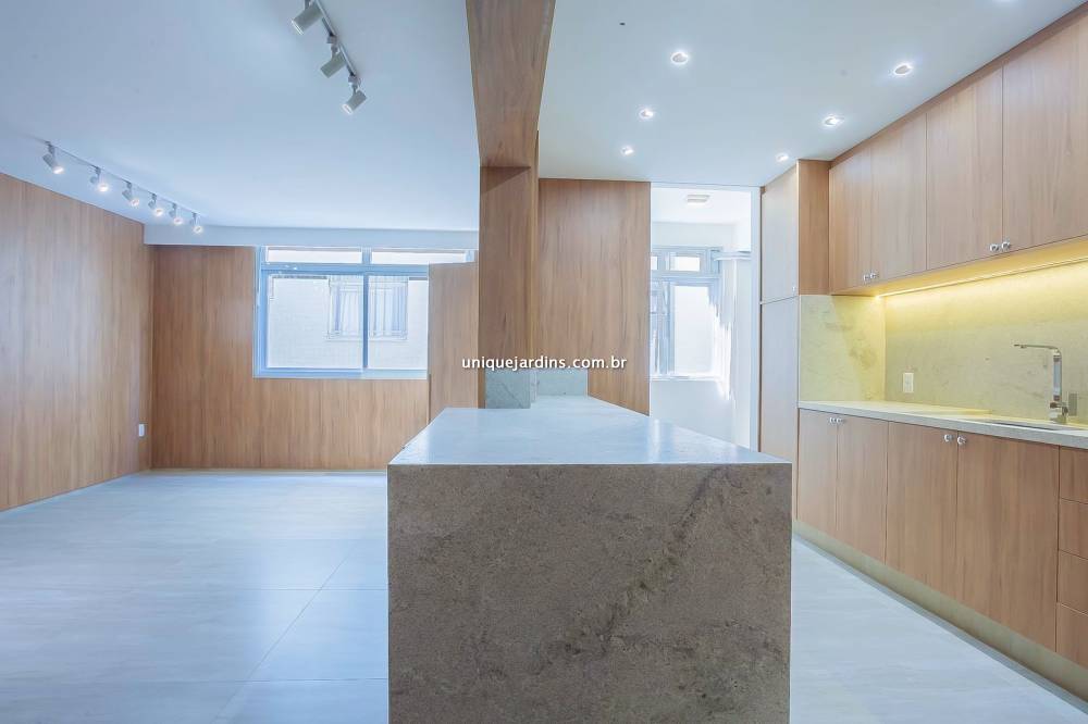 Apartamento à venda na Rua Padre João ManuelJardim América - 999-apartamento-jardim-america-sao-paulo-201424-0.jpg