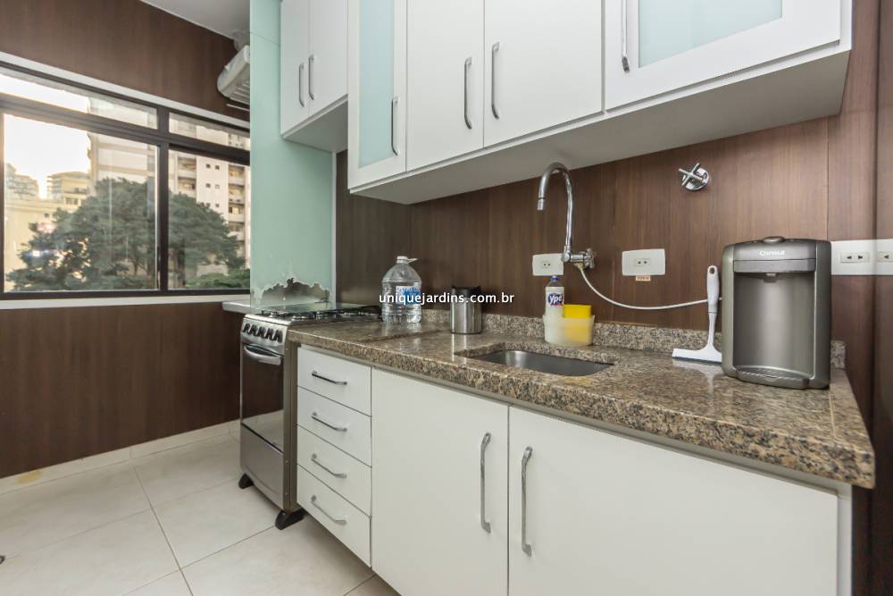 Apartamento à venda na Rua Monte AprazívelVila Nova Conceição - 999-apartamento-vila-nova-conceicao-sao-paulo-123137-3.jpg
