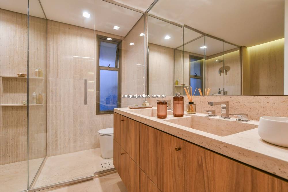Apartamento à venda na Avenida PortugalBrooklin - 999-apartamento-brooklin-sao-paulo-144218-0.jpg