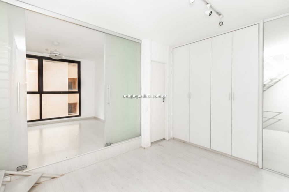 Cobertura Duplex à venda na Rua Jesuíno ArrudaItaim Bibi - apartamento-itaim-bibi-sao-paulo-195211-17.jpg