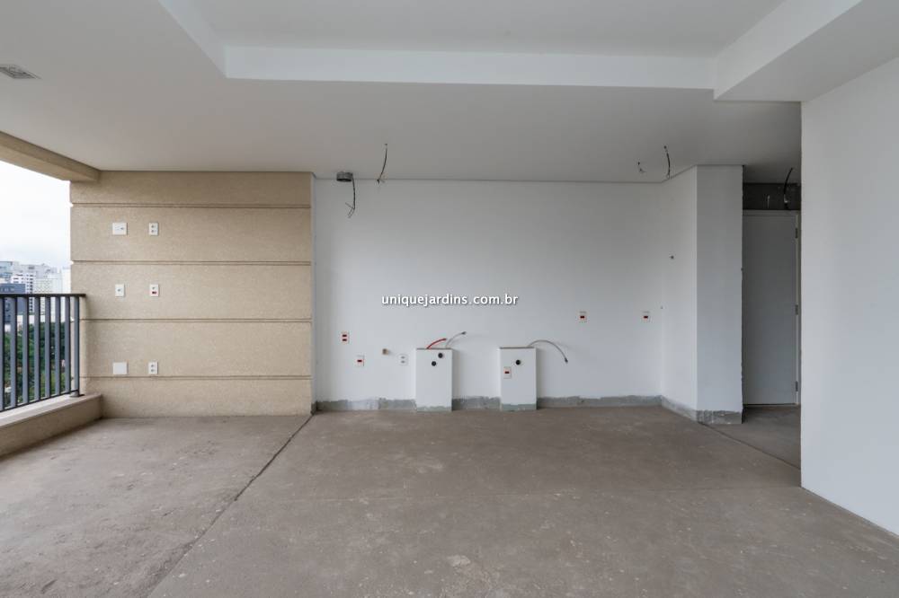 Apartamento à venda na Rua Doutor Eduardo de Souza AranhaVila Nova Conceição - 999-apartamento-vila-olimpia-sao-paulo-135612-10.jpg
