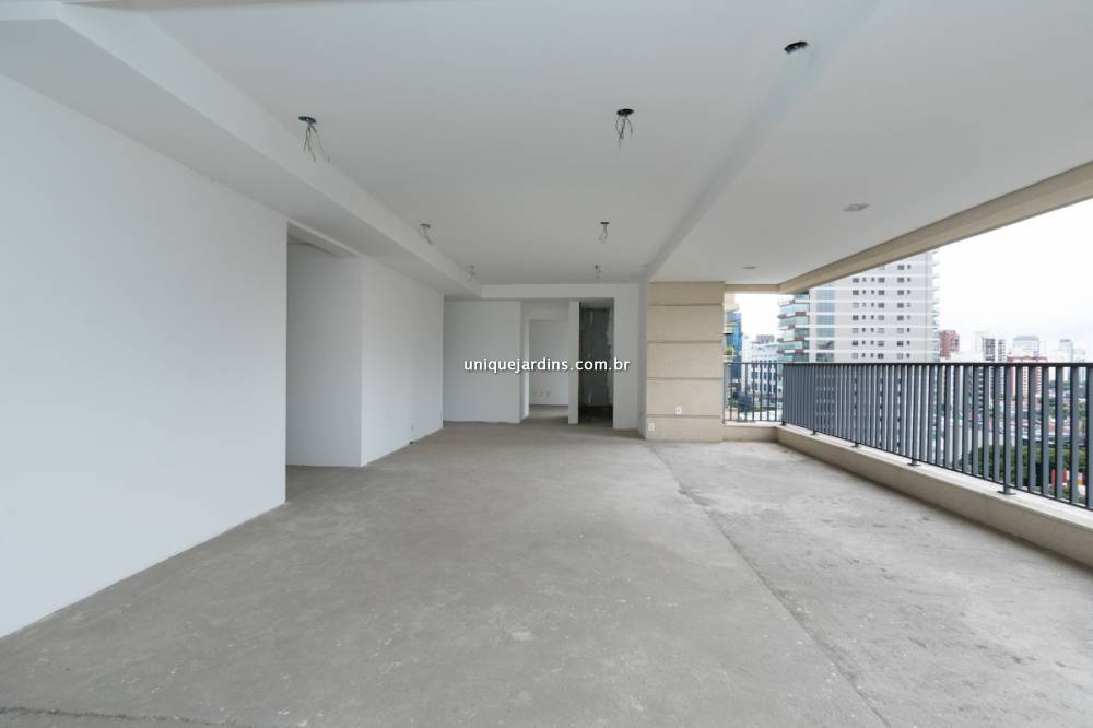 Apartamento à venda na Rua Doutor Eduardo de Souza AranhaVila Nova Conceição - 999-apartamento-vila-olimpia-sao-paulo-135612-7.jpg