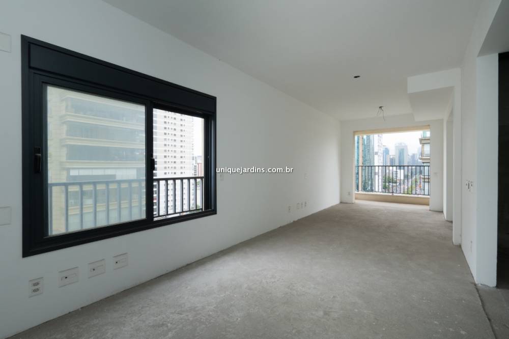 Apartamento à venda na Rua Doutor Eduardo de Souza AranhaVila Nova Conceição - 999-apartamento-vila-olimpia-sao-paulo-135613-13.jpg