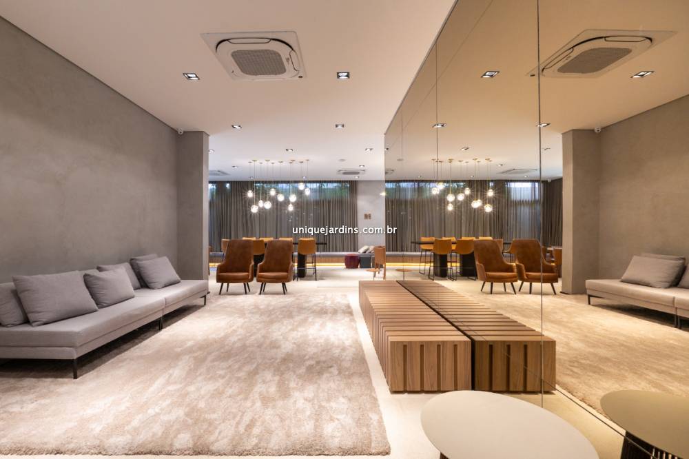 Apartamento à venda na Rua Doutor Eduardo de Souza AranhaVila Nova Conceição - 999-apartamento-vila-olimpia-sao-paulo-135721-1.jpg