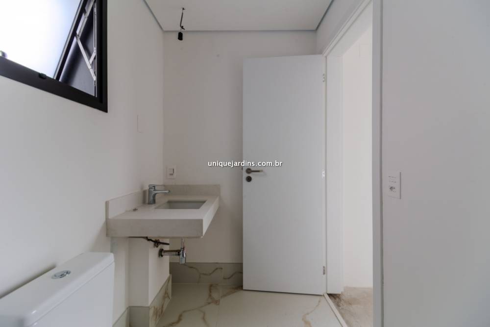 Apartamento à venda na Rua Bastos PereiraVila Nova Conceição - 999-apartamento-vila-nova-conceicao-sao-paulo-142542-5.jpg