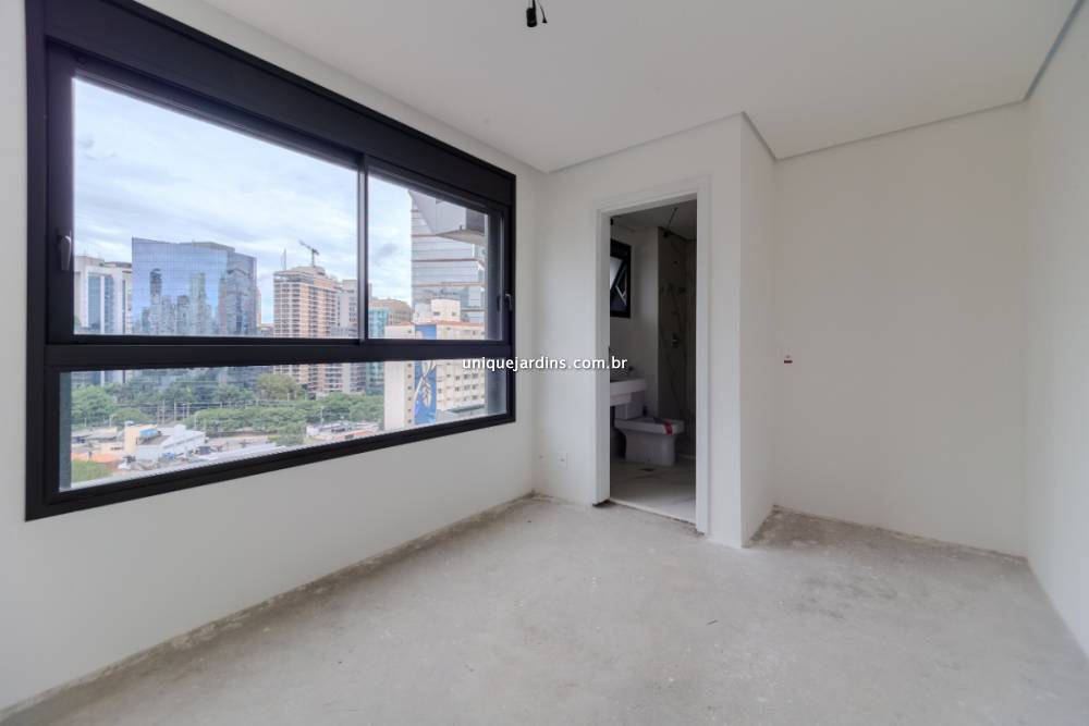 Apartamento à venda na Rua Bastos PereiraVila Nova Conceição - 999-apartamento-vila-nova-conceicao-sao-paulo-142542-6.jpg