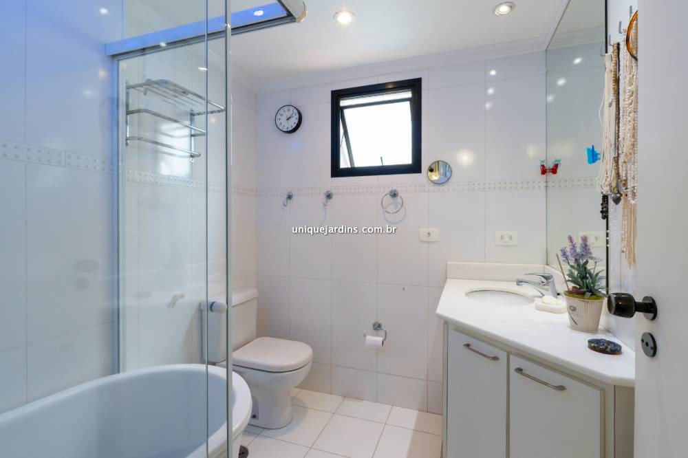 Apartamento à venda na Rua Doutor Ivo Define FrascaVila Olímpia - 999-apartamento-vila-olimpia-sao-paulo-143405-2.jpg