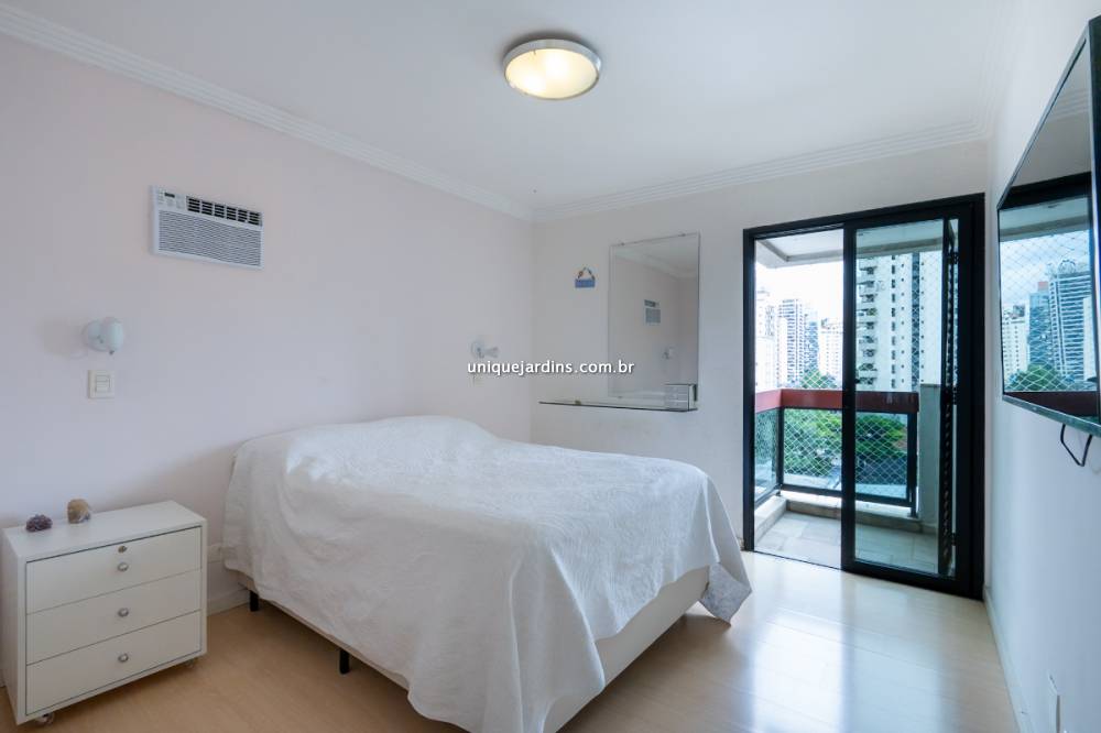 Apartamento à venda na Rua Doutor Ivo Define FrascaVila Olímpia - 999-apartamento-vila-olimpia-sao-paulo-143405-3.jpg