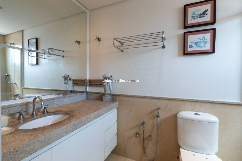 Apartamento à venda na Rua BrasíliaItaim Bibi - 999-apartamento-itaim-bibi-sao-paulo-185006-11.jpg
