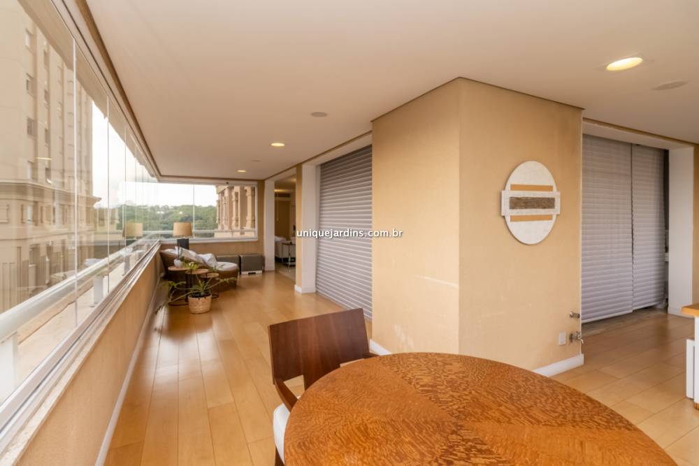 Apartamento à venda na Avenida Dra. Ruth CardosoAlto de Pinheiros - 999-apartamento-alto-de-pinheiros-sao-paulo-141724-5.jpg