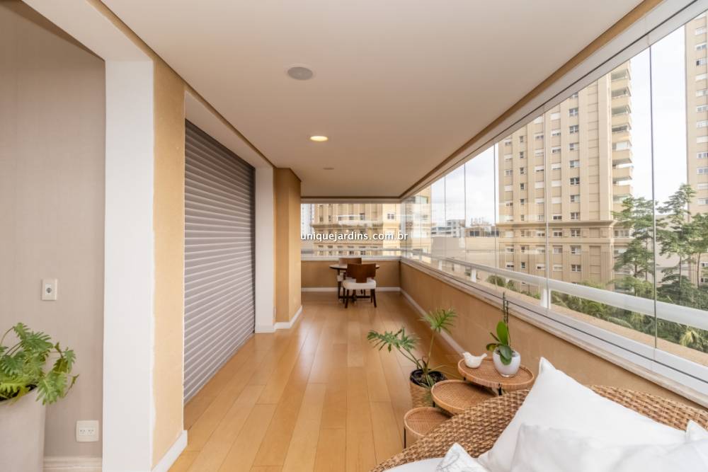 Apartamento à venda na Avenida Dra. Ruth CardosoAlto de Pinheiros - 999-apartamento-alto-de-pinheiros-sao-paulo-141724-6.jpg