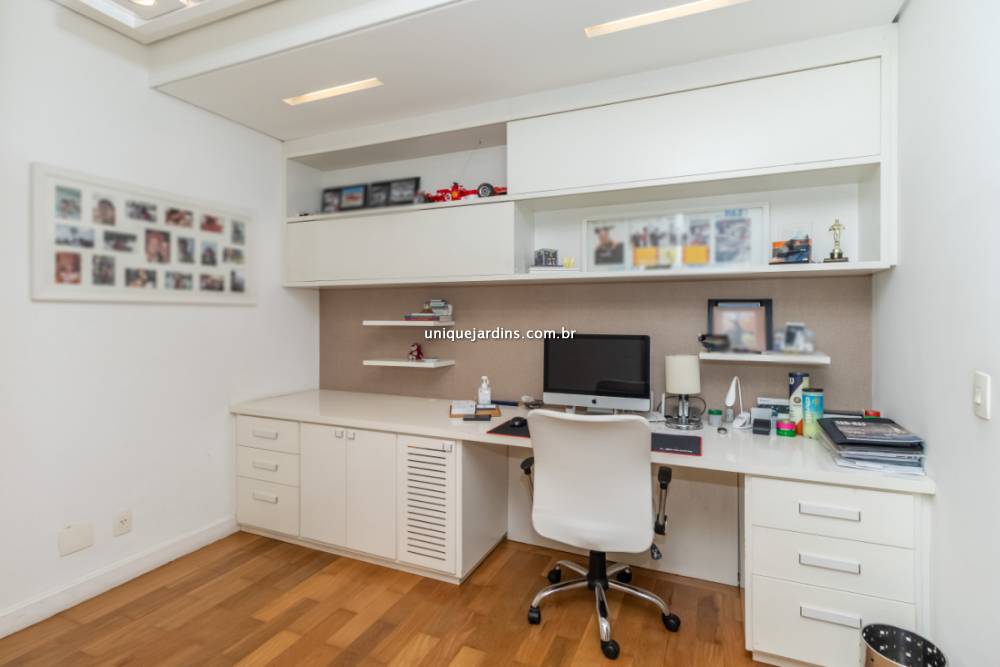 Apartamento à venda na Avenida Dra. Ruth CardosoAlto de Pinheiros - 999-apartamento-alto-de-pinheiros-sao-paulo-141725-9.jpg