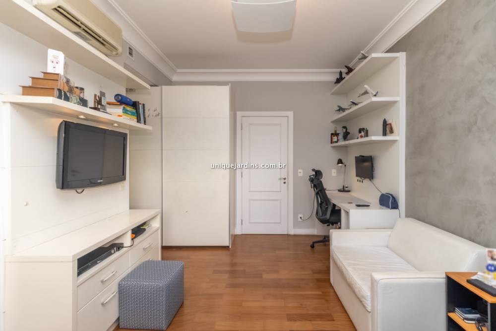 Apartamento à venda na Avenida Dra. Ruth CardosoAlto de Pinheiros - 999-apartamento-alto-de-pinheiros-sao-paulo-141726-19.jpg