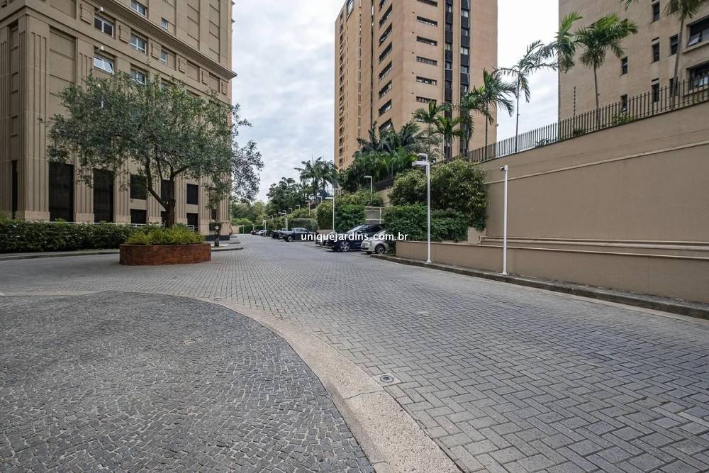 Apartamento à venda na Avenida Dra. Ruth CardosoAlto de Pinheiros - 999-apartamento-alto-de-pinheiros-sao-paulo-143450-4.jpg