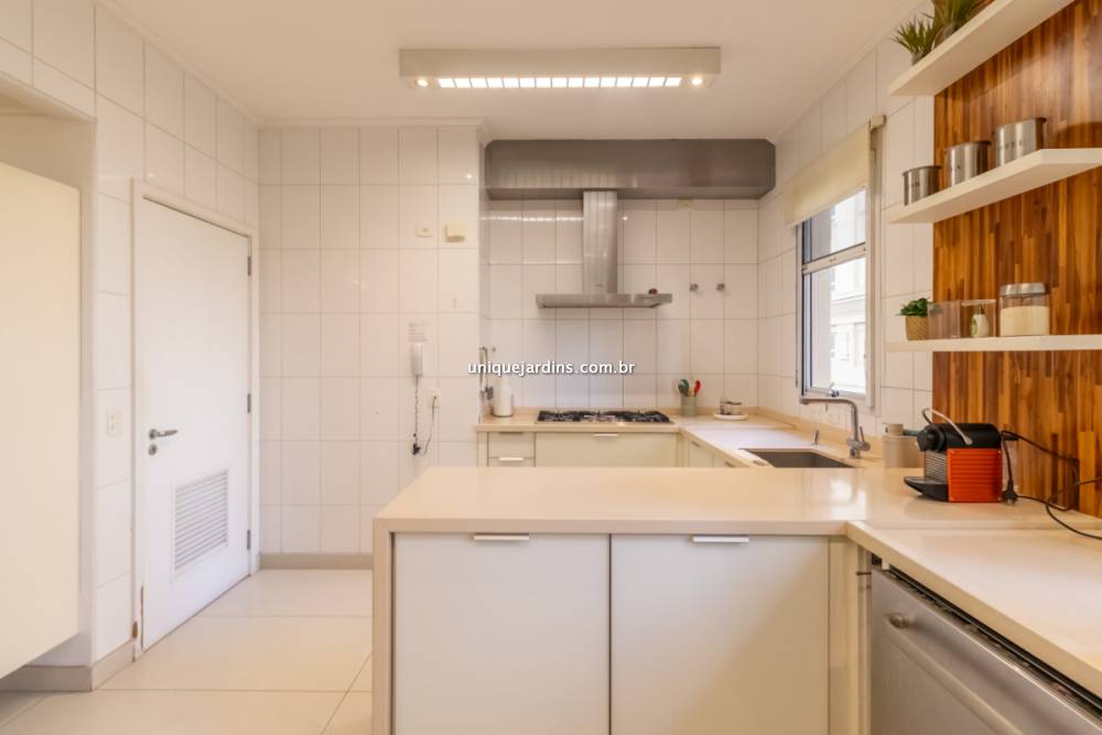 Apartamento à venda na Avenida Dra. Ruth CardosoAlto de Pinheiros - apartamento-alto-de-pinheiros-sao-paulo-141652-4.jpg