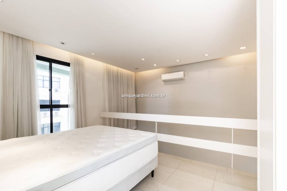 Apartamento à venda na Rua Mourato CoelhoPinheiros - 999-apartamento-pinheiros-sao-paulo-102633-1.jpg