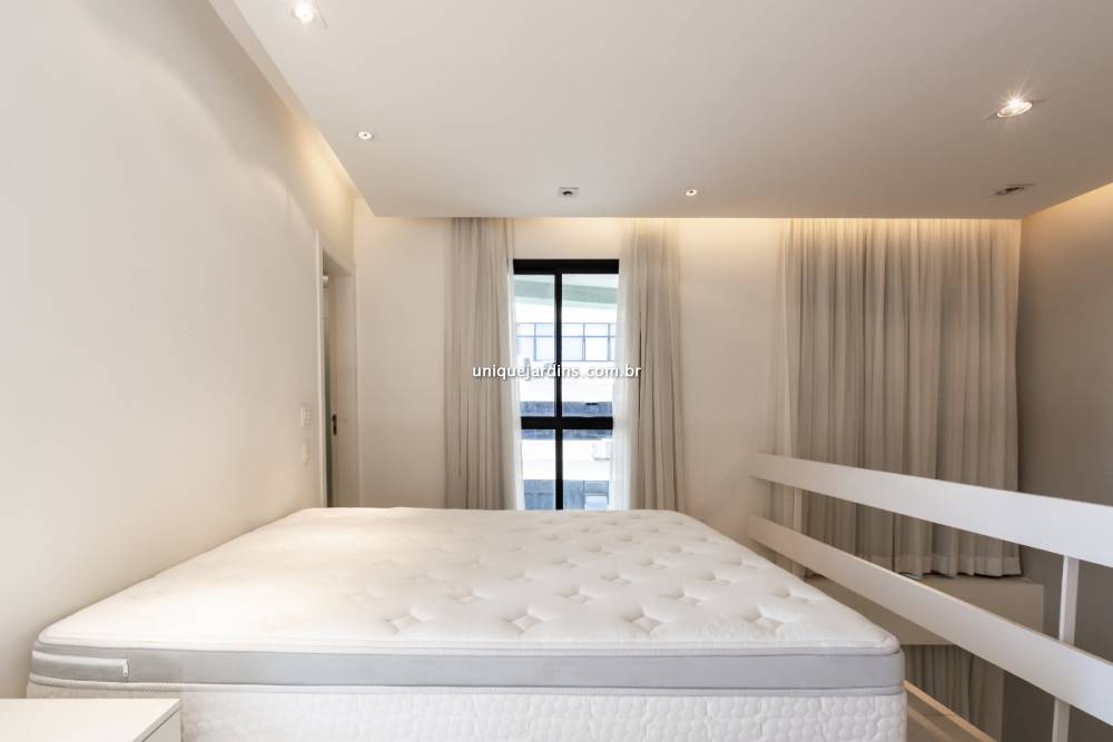 Apartamento à venda na Rua Mourato CoelhoPinheiros - 999-apartamento-pinheiros-sao-paulo-102633-3.jpg