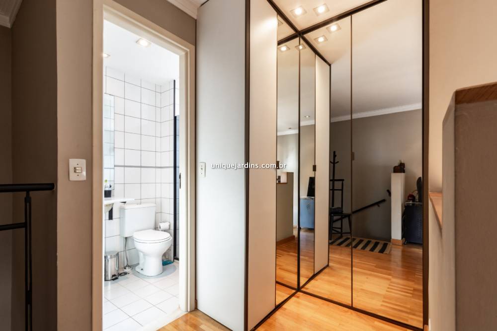 Apartamento à venda na Rua Mourato CoelhoPinheiros - 999-apartamento-pinheiros-sao-paulo-110249-0.jpg