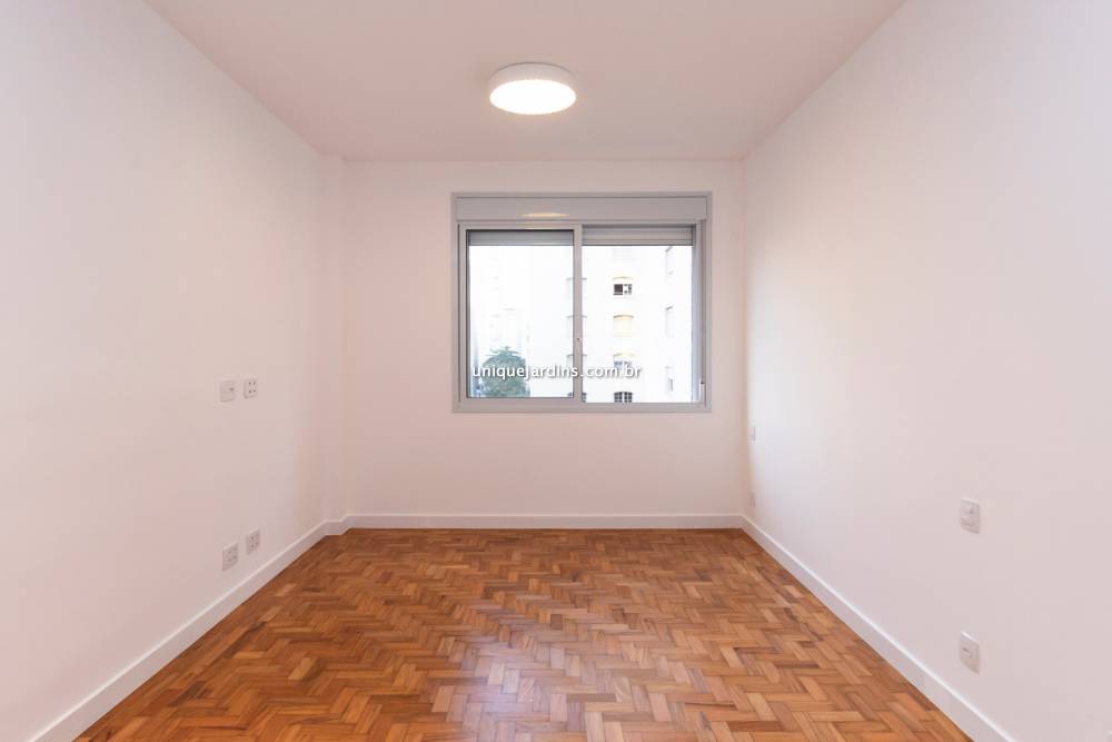 Apartamento à venda na Alameda Casa BrancaJardim América - 999-apartamento-jardim-america-sao-paulo-085229-3.jpg