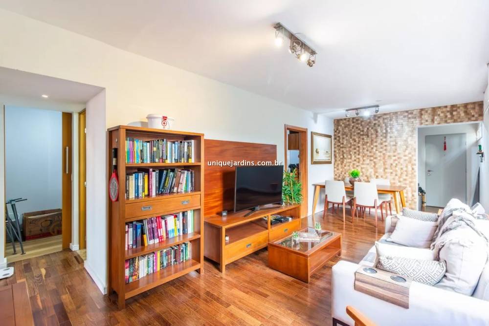 Apartamento à venda na Rua Bela CintraJardim América - 999-apartamento-jardim-america-sao-paulo-093150-3.jpg