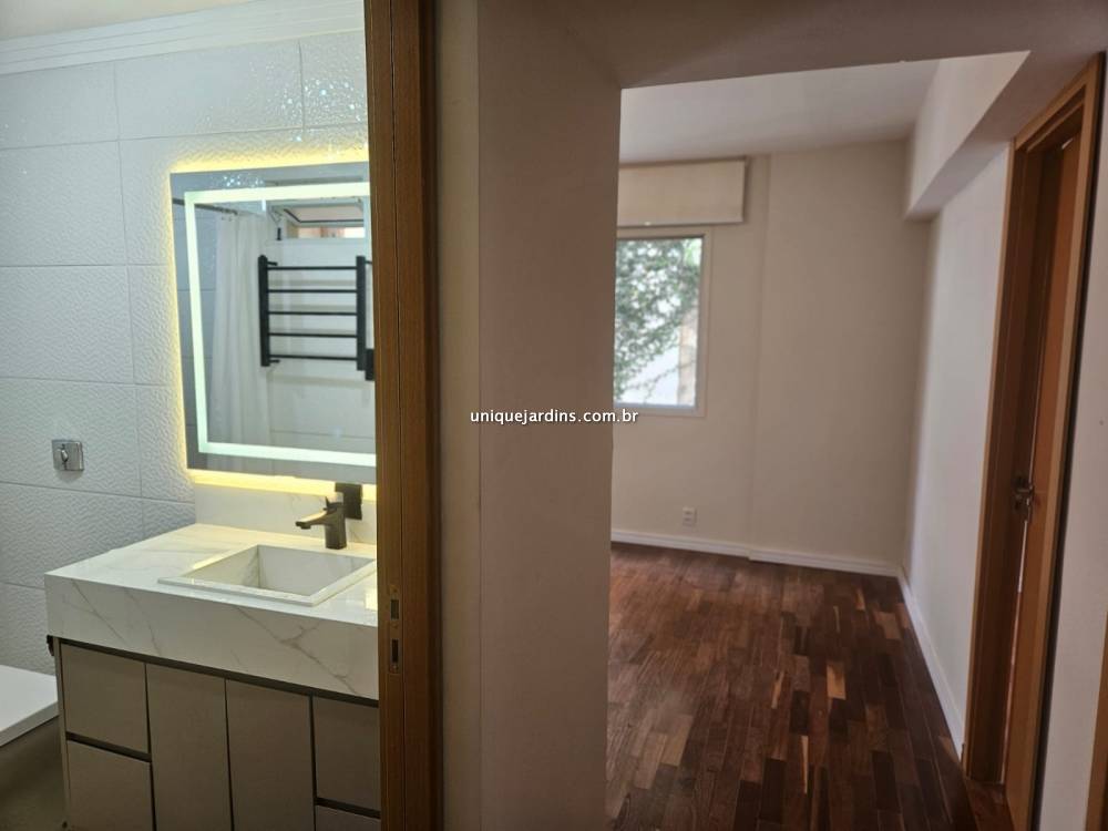 Apartamento à venda na Rua Bela CintraJardim América - 999-apartamento-jardim-america-sao-paulo-093152-19.jpg