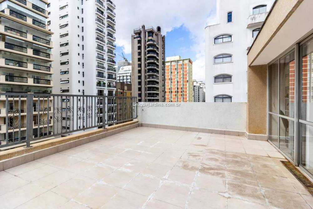 Apartamento à venda na Rua Bela CintraJardim América - apartamento-jardim-america-sao-paulo-093122-5.jpg