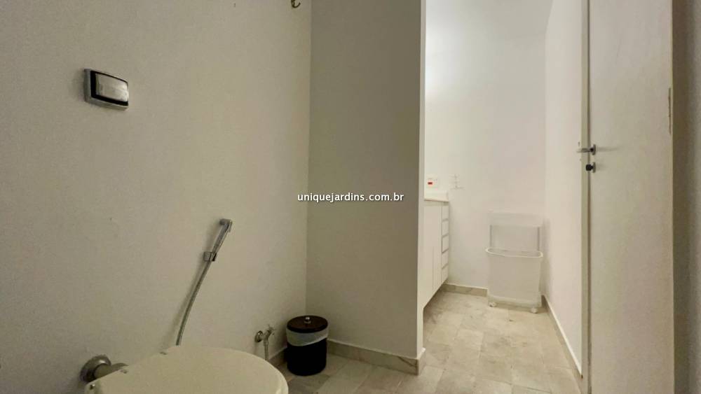 Apartamento à venda na Alameda Ministro Rocha AzevedoJardim América - 999-apartamento-jardim-america-sao-paulo-131632-9.jpg
