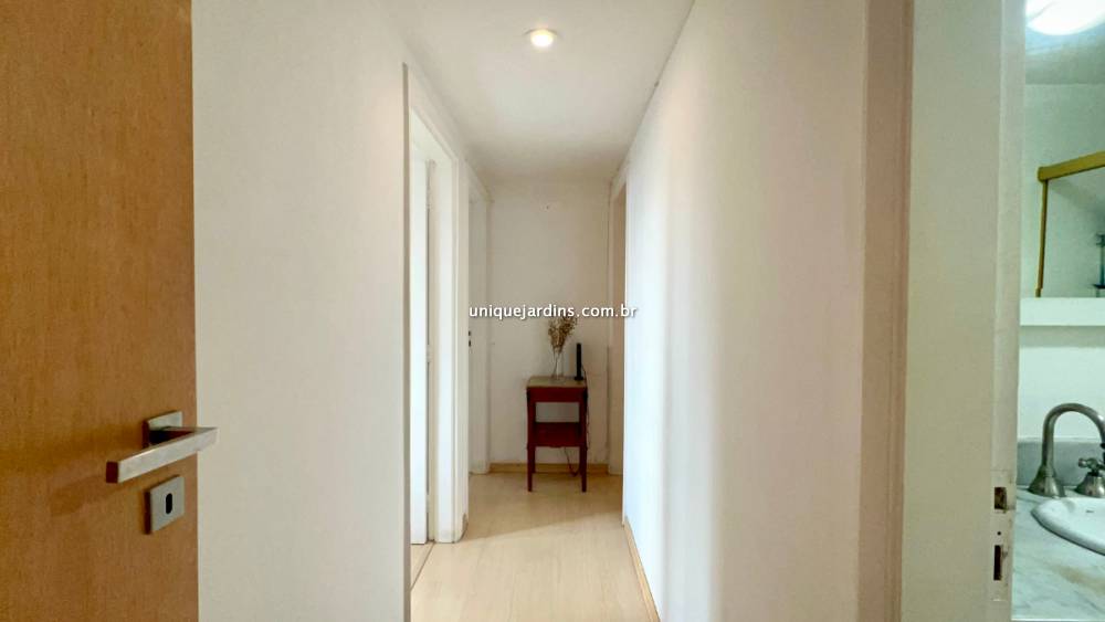 Apartamento à venda na Alameda Ministro Rocha AzevedoJardim América - apartamento-jardim-america-sao-paulo-131606-11.jpg