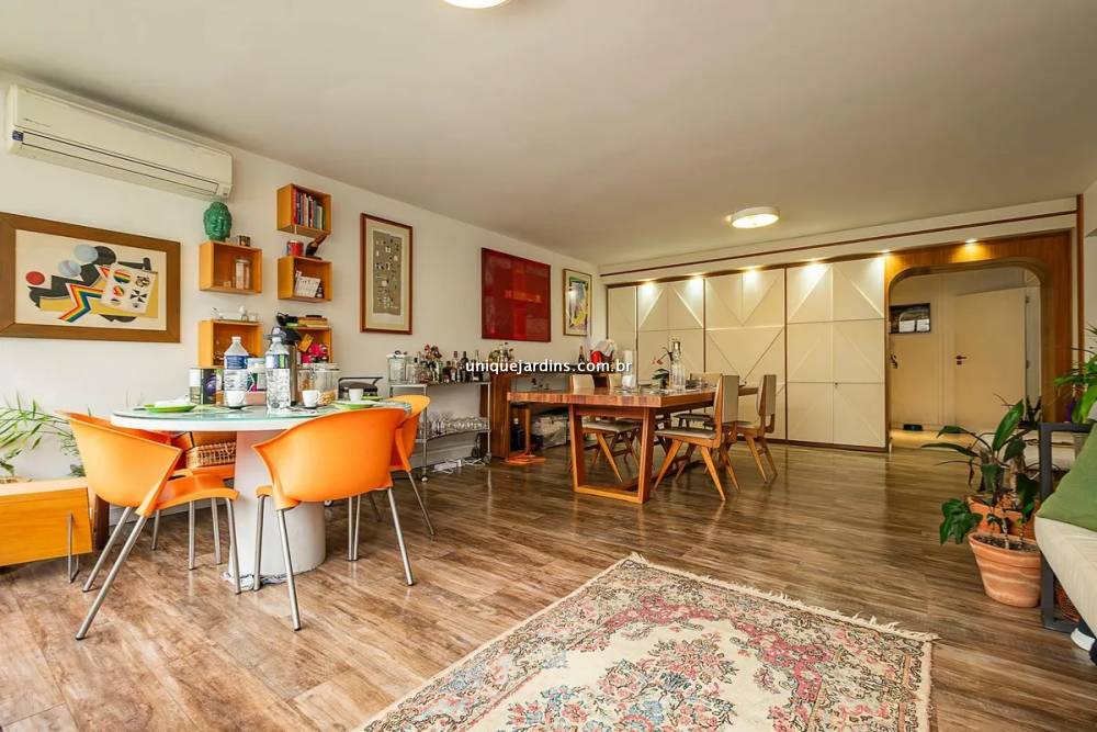 Apartamento à venda na Rua Oscar FreireJardim América - 999-apartamento-jardim-america-sao-paulo-110337-2.jpg