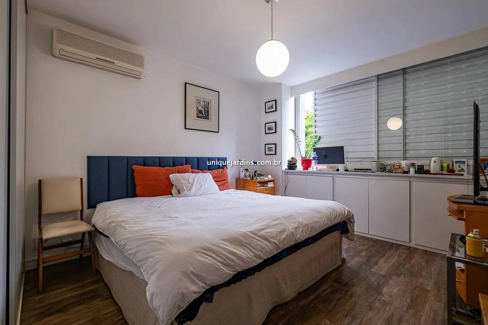 Apartamento à venda na Rua Oscar FreireJardim América - 999-apartamento-jardim-america-sao-paulo-110934-1.jpg