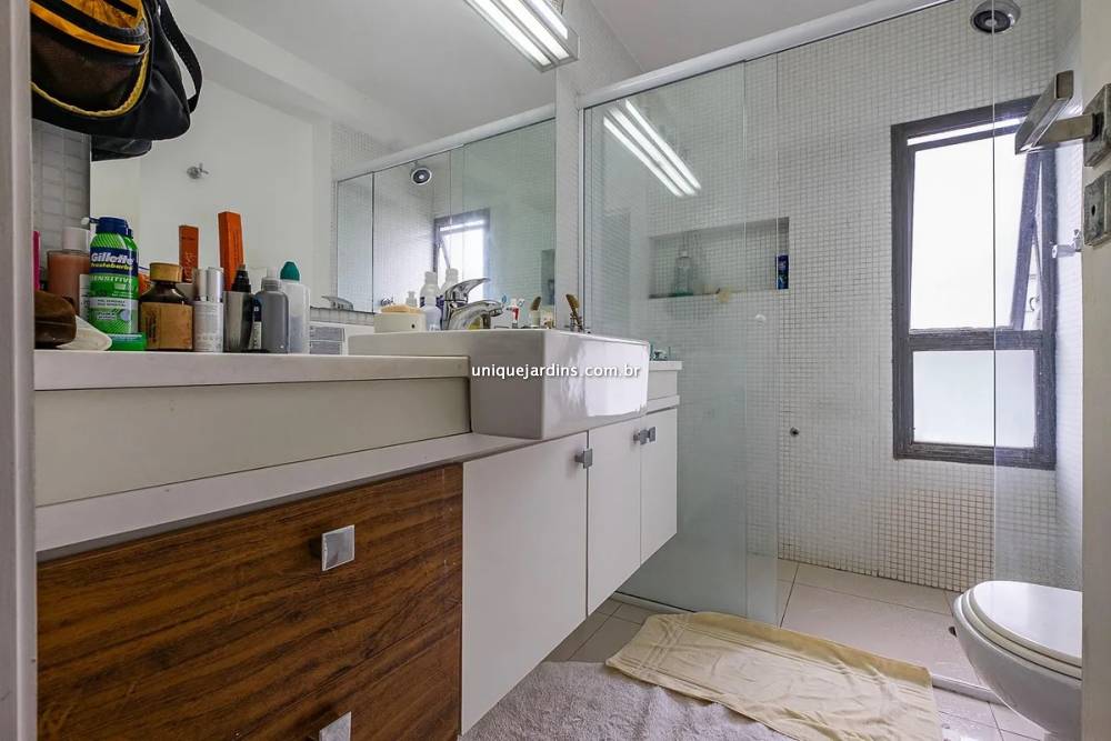 Apartamento à venda na Rua Oscar FreireJardim América - 999-apartamento-jardim-america-sao-paulo-110934-3.jpg