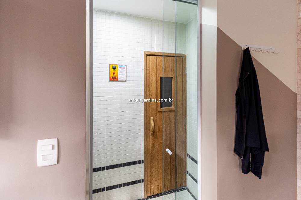 Apartamento à venda na Rua da ConsolaçãoJardim América - 999-apartamento-jardim-america-sao-paulo-143516-8.jpg