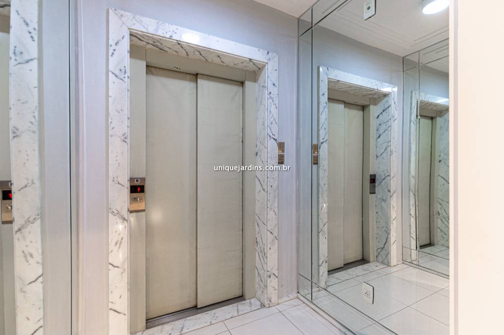 Apartamento à venda na Rua da ConsolaçãoJardim América - 999-apartamento-jardim-america-sao-paulo-144407-0.jpg