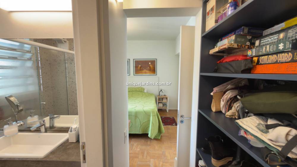 Apartamento à venda na Rua Doutor Renato Paes de BarrosItaim Bibi - 999-apartamento-itaim-bibi-sao-paulo-095056-2.jpg