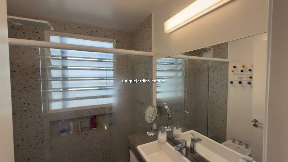 Apartamento à venda na Rua Doutor Renato Paes de BarrosItaim Bibi - 999-apartamento-itaim-bibi-sao-paulo-095056-3.jpg